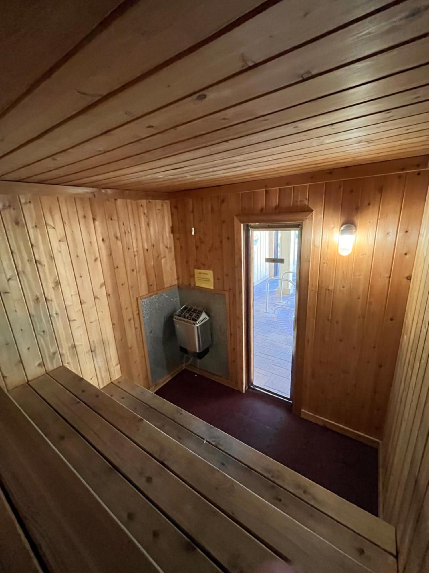 Tastefully Remodeled Condo At Mammoth Ski & Racquet Club, Hot Tub, Garage, 10 Min Walk To Ski Lifts ماموث لاكيس المظهر الخارجي الصورة