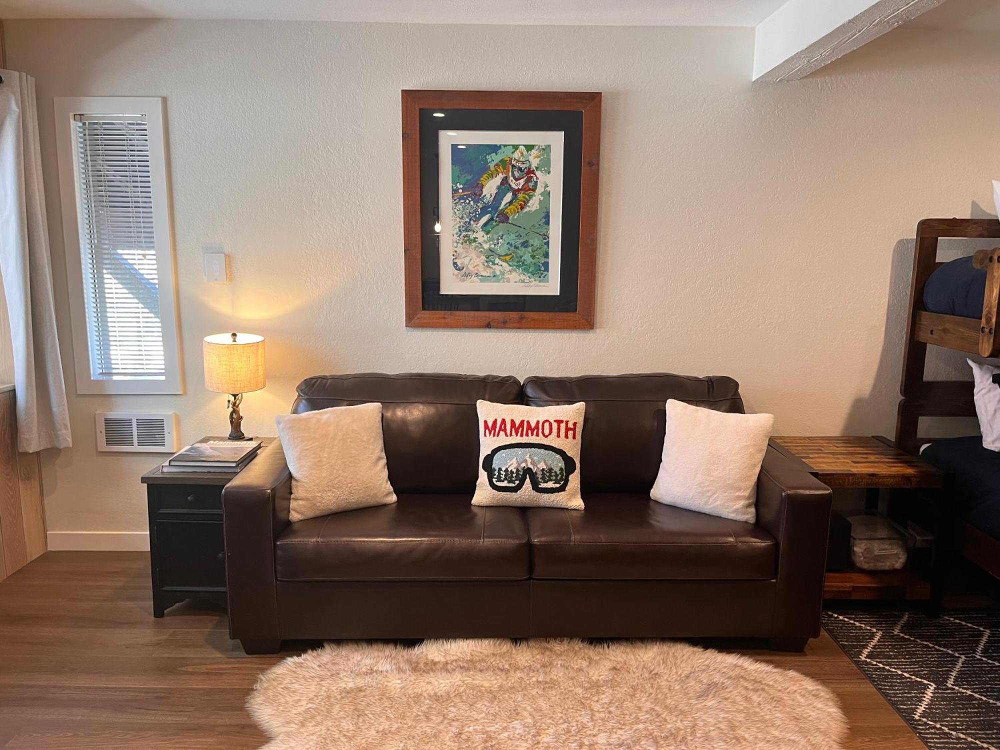 Tastefully Remodeled Condo At Mammoth Ski & Racquet Club, Hot Tub, Garage, 10 Min Walk To Ski Lifts ماموث لاكيس المظهر الخارجي الصورة